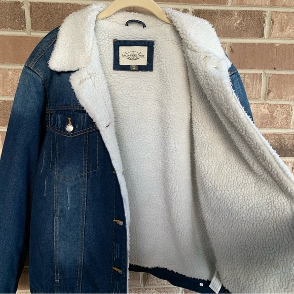 Ashley Vintage Charm lined jean jacket // size medium - Picture 3 of 10